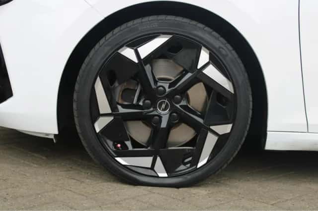 Opel Astra (2023) thumbnail 35