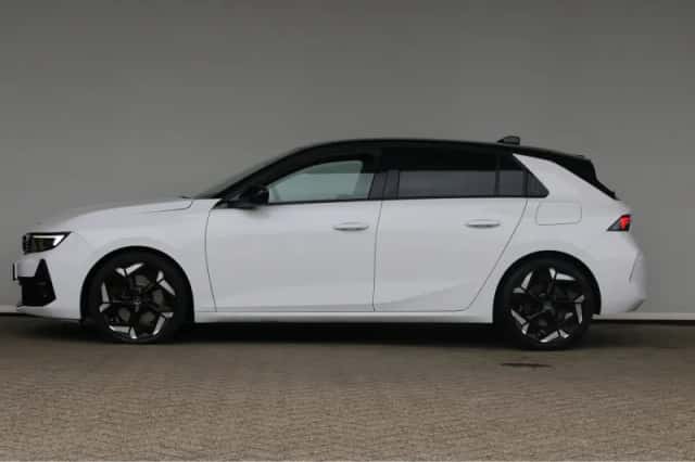 Opel Astra (2023) thumbnail 8