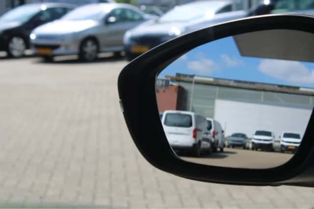 Opel Corsa (2020) thumbnail 16