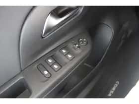 Opel Corsa (2021) thumbnail 18