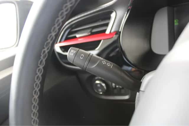 Opel Corsa (2021) thumbnail 20