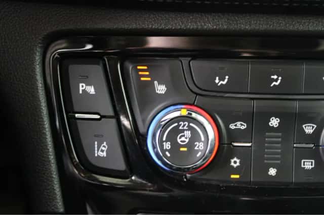 Opel Mokka (2018) thumbnail 34