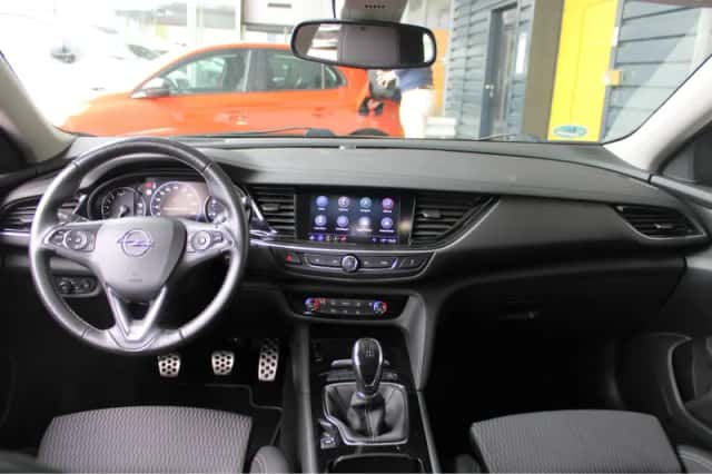 Opel Insignia Sports Tourer (2018) thumbnail 14