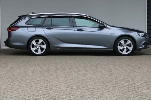 Opel Insignia Sports Tourer (2018) thumbnail 4