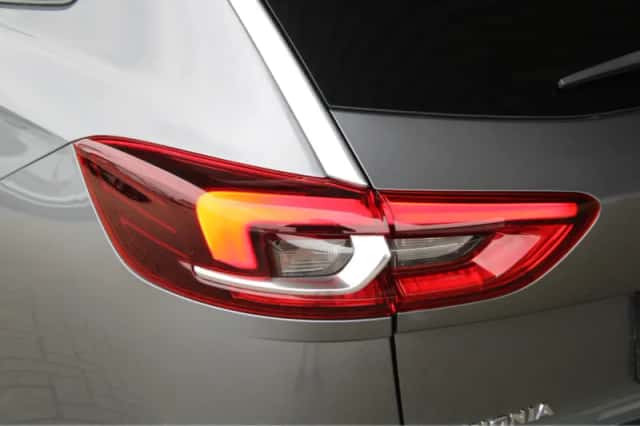 Opel Insignia Sports Tourer (2018) thumbnail 32