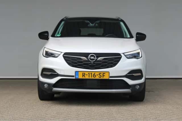 Opel Grandland X (2019) thumbnail 2