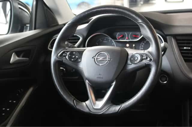 Opel Grandland X (2019) thumbnail 17