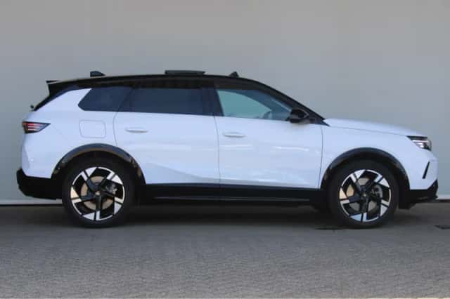 Opel Grandland (2025) thumbnail 4