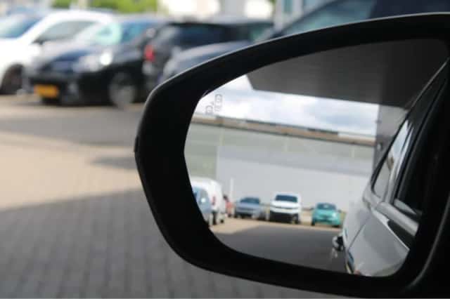 Opel Grandland X (2019) thumbnail 19