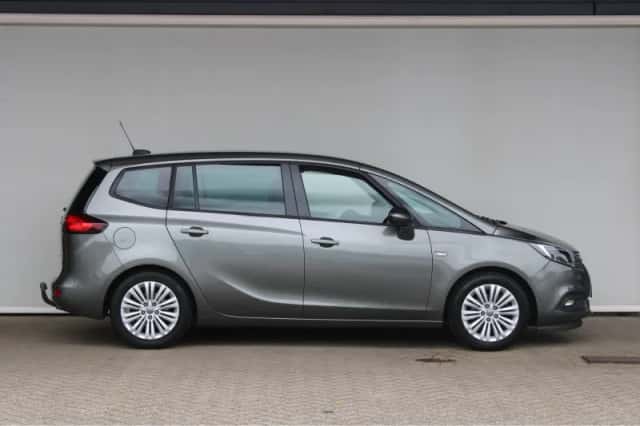 Opel Zafira (2018) thumbnail 4