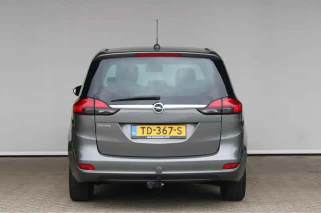 Opel Zafira (2018) thumbnail 6
