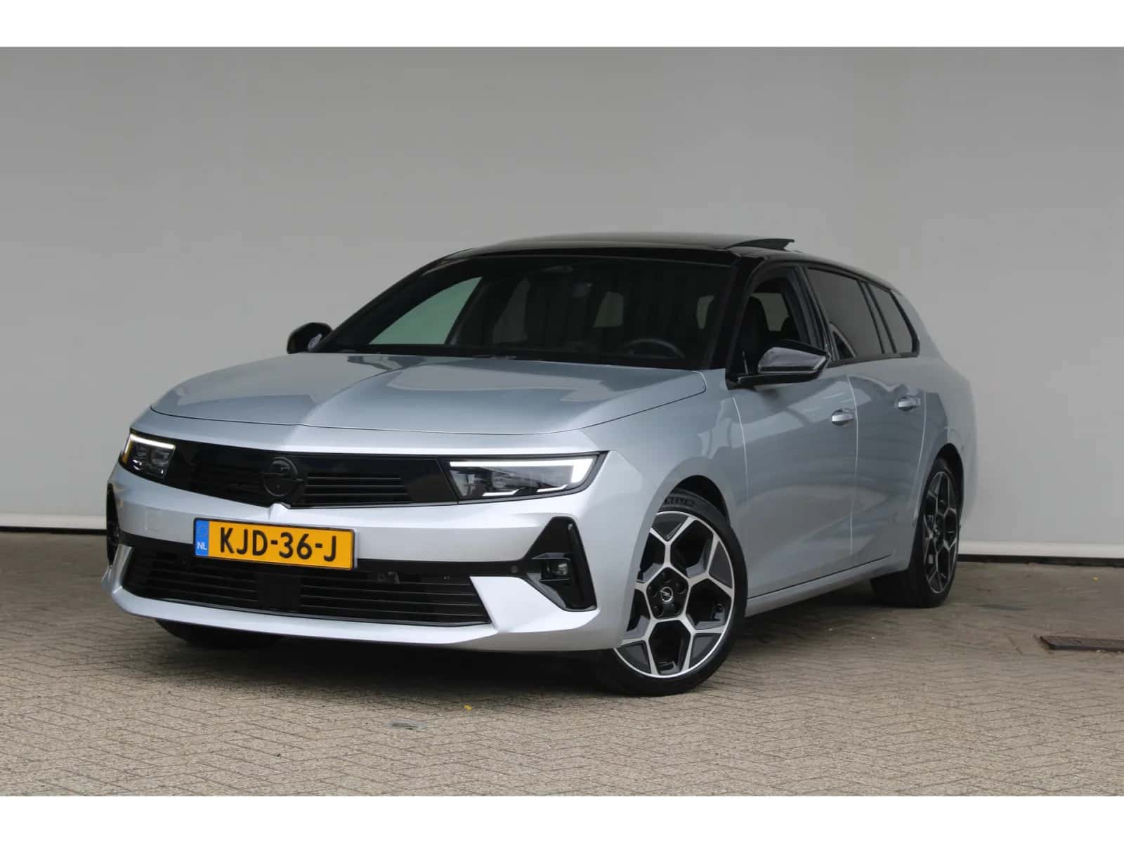 Opel Astra Sports Tourer (2024) — foto 1