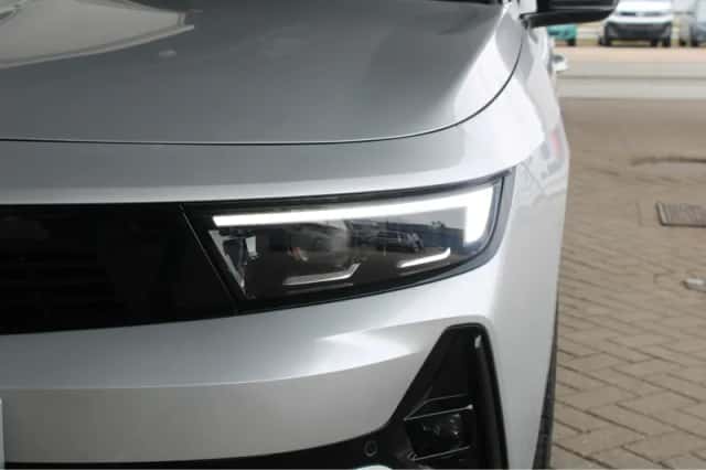 Opel Astra Sports Tourer (2024) thumbnail 10
