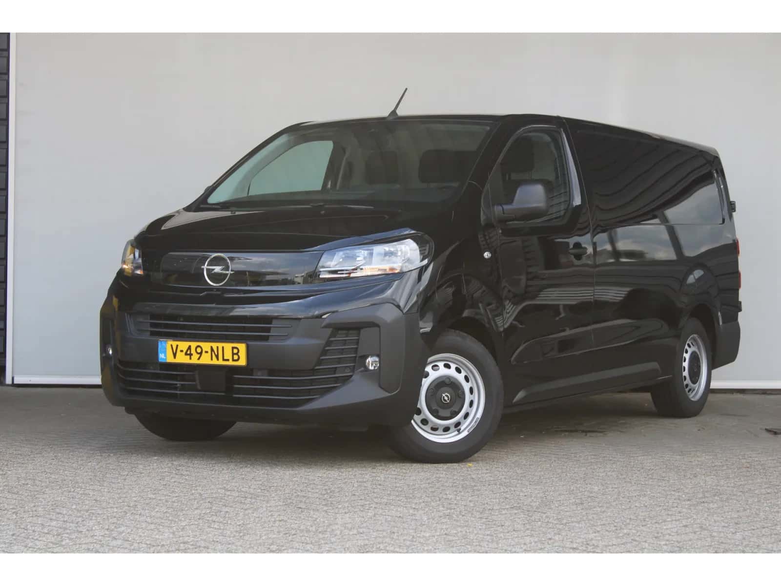 Opel Vivaro (2025) — foto 1