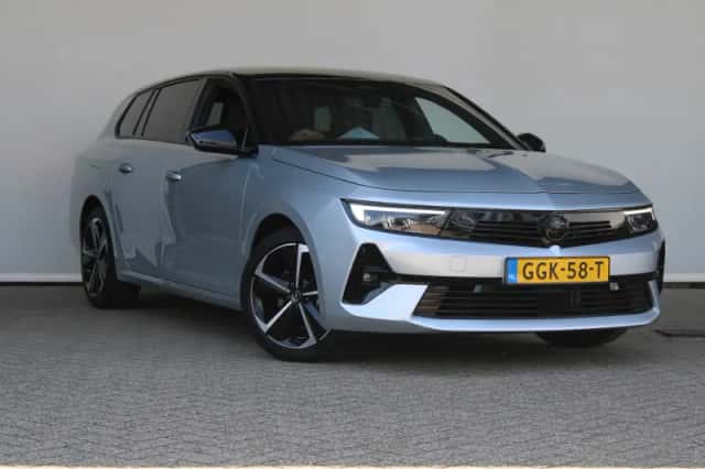 Opel Astra Sports Tourer (2024) thumbnail 3