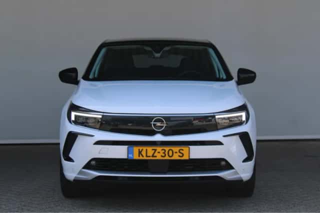 Opel Grandland (2023) thumbnail 2