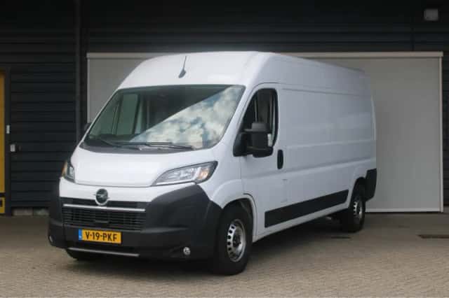 Opel Movano (2024) thumbnail 1