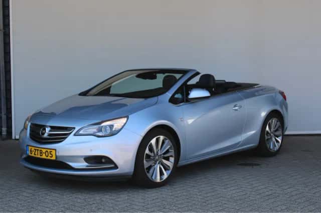 Opel Cascada (2015) thumbnail 1