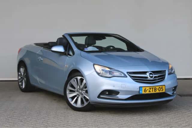 Opel Cascada (2015) thumbnail 3
