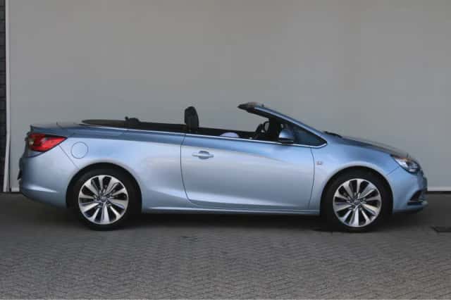 Opel Cascada (2015) thumbnail 4
