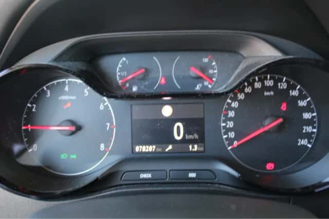 Opel Crossland (2021) thumbnail 6