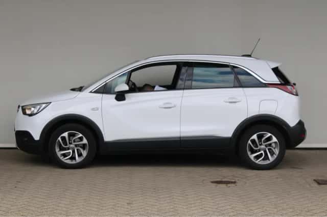 Opel Crossland X (2018) thumbnail 2