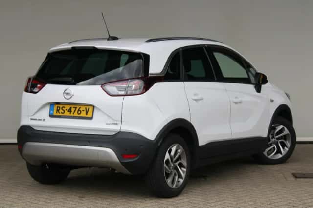 Opel Crossland X (2018) thumbnail 3