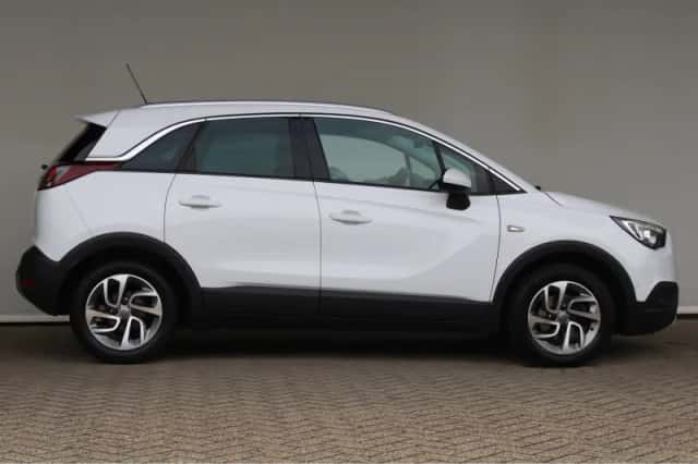 Opel Crossland X (2018) thumbnail 4