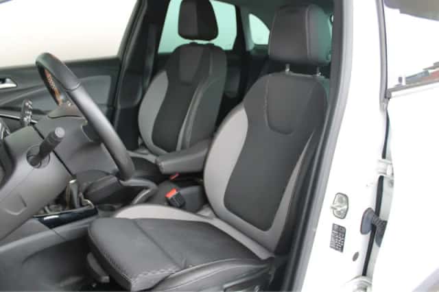 Opel Crossland X (2018) thumbnail 5