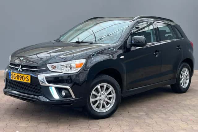 Mitsubishi ASX (2018) thumbnail 1