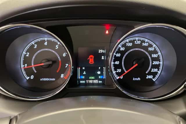 Mitsubishi ASX (2018) thumbnail 2