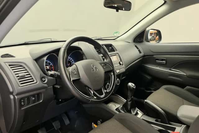 Mitsubishi ASX (2018) thumbnail 13