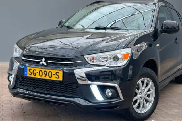 Mitsubishi ASX (2018) thumbnail 3