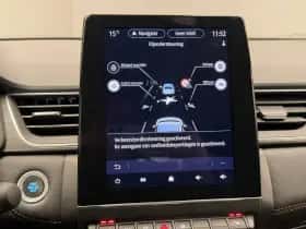 Renault Captur (2022) thumbnail 24
