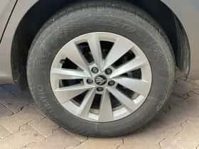 Škoda Kamiq (2025) thumbnail 5