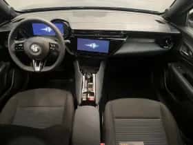 Alfa Romeo Junior (2025) thumbnail 4
