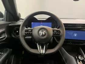 Alfa Romeo Junior (2025) thumbnail 8