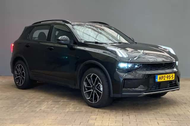 Lynk & Co 01 (2025) thumbnail 1