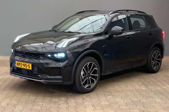 Lynk & Co 01 (2025) thumbnail 2