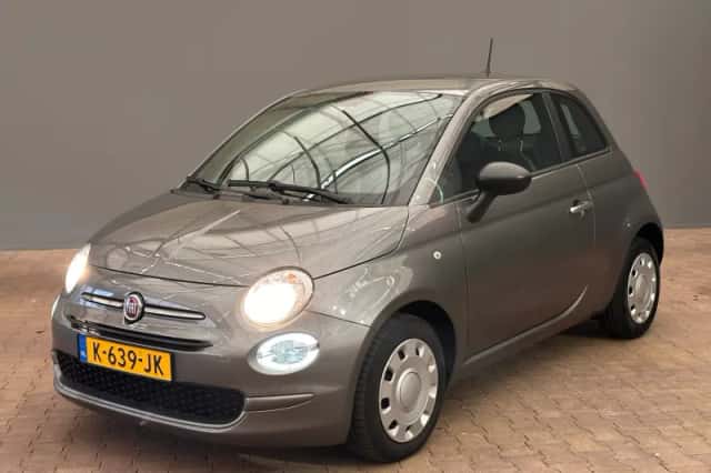 Fiat 500 (2021) thumbnail 1
