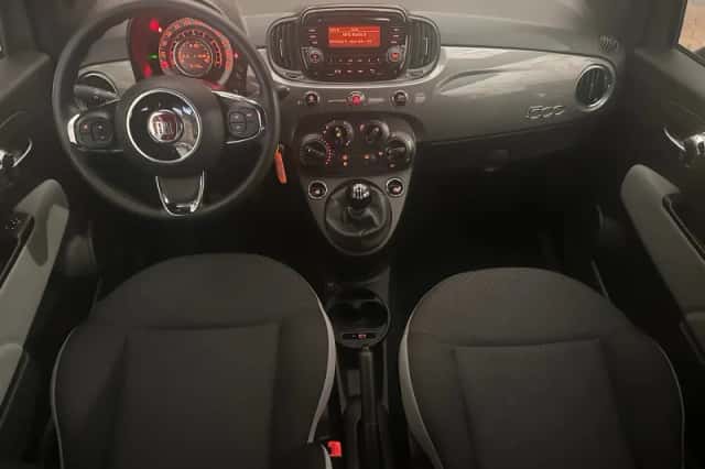 Fiat 500 (2021) thumbnail 3