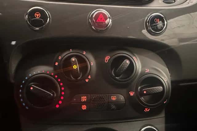 Fiat 500 (2021) thumbnail 5