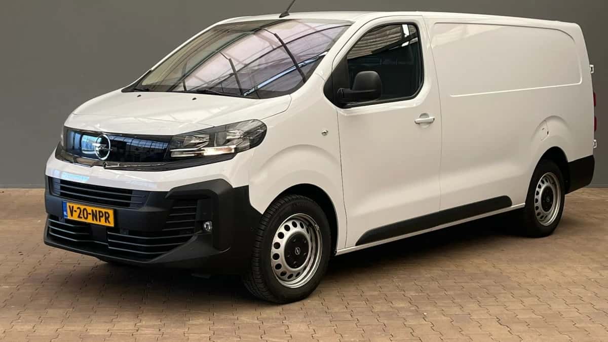 Opel Vivaro (2024) — foto 1