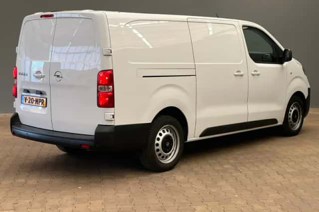 Opel Vivaro (2024) thumbnail 2