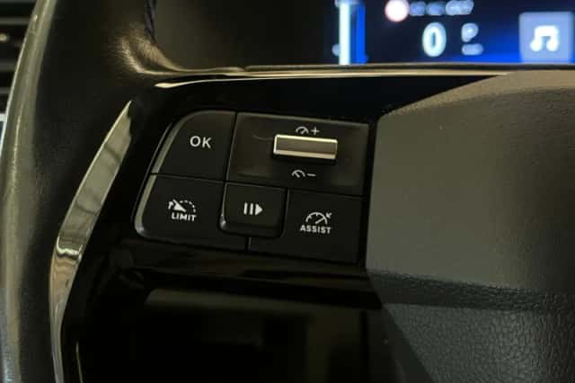 Opel Vivaro (2024) thumbnail 12