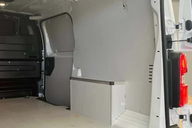 Opel Vivaro (2024) thumbnail 19