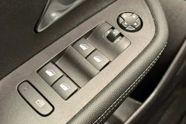Opel Mokka (2025) thumbnail 12