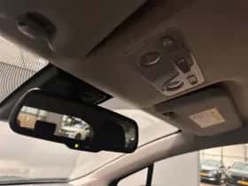 Toyota Yaris (2020) thumbnail 15