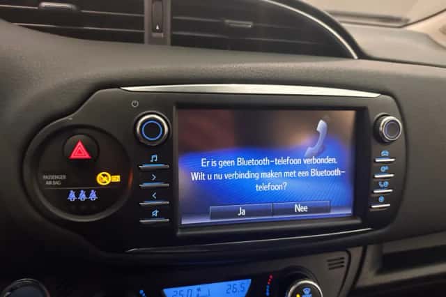 Toyota Yaris (2020) thumbnail 17