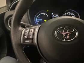 Toyota Yaris (2020) thumbnail 19